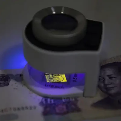 30X-Illuminated-Magnifying-Glass-Jewelers-Loupe-6-Lights-Desktop-Metal-Magnifier-Portable-Folding-Scale-Eye-Loop-for-Textile-Optical-Jewelry-Tool-Coins-Currency-Stamps-Gems4