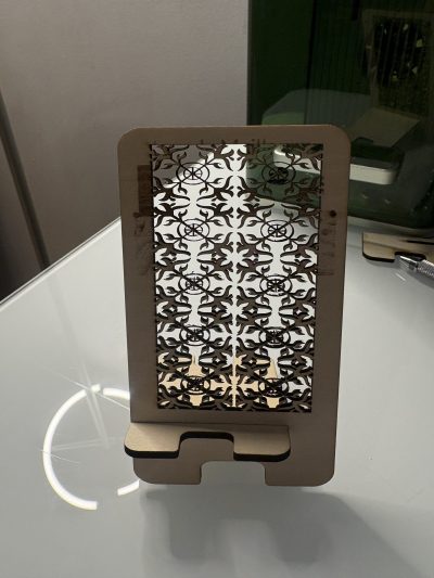 Engraved Wooden Stand – Free Custom Engraving | Stylish & Durable - Image 5
