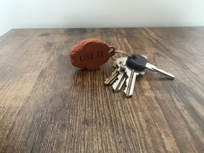 Porte-Clés Cerveau Gravé Use it Cadeau Original Personnalisé