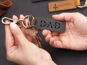 Custom-Leather-Valet-Keychain-Leather-Key-Holder-With-Belt-Loop-Clip-for-Keys-Genuine-Leather-Keychain-Luxury